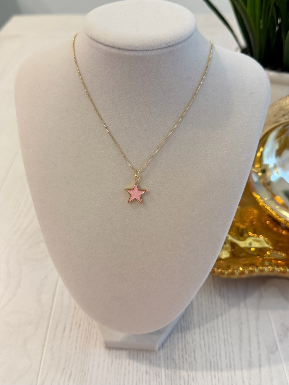 Gold Chain Necklace with Pink Star Pendant